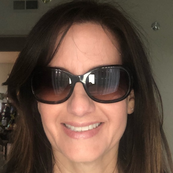 EUC Chanel Sunglasses 5286 c.714/S5 Tortoise Square Frames with Brown Lenses - Picture 9 of 10